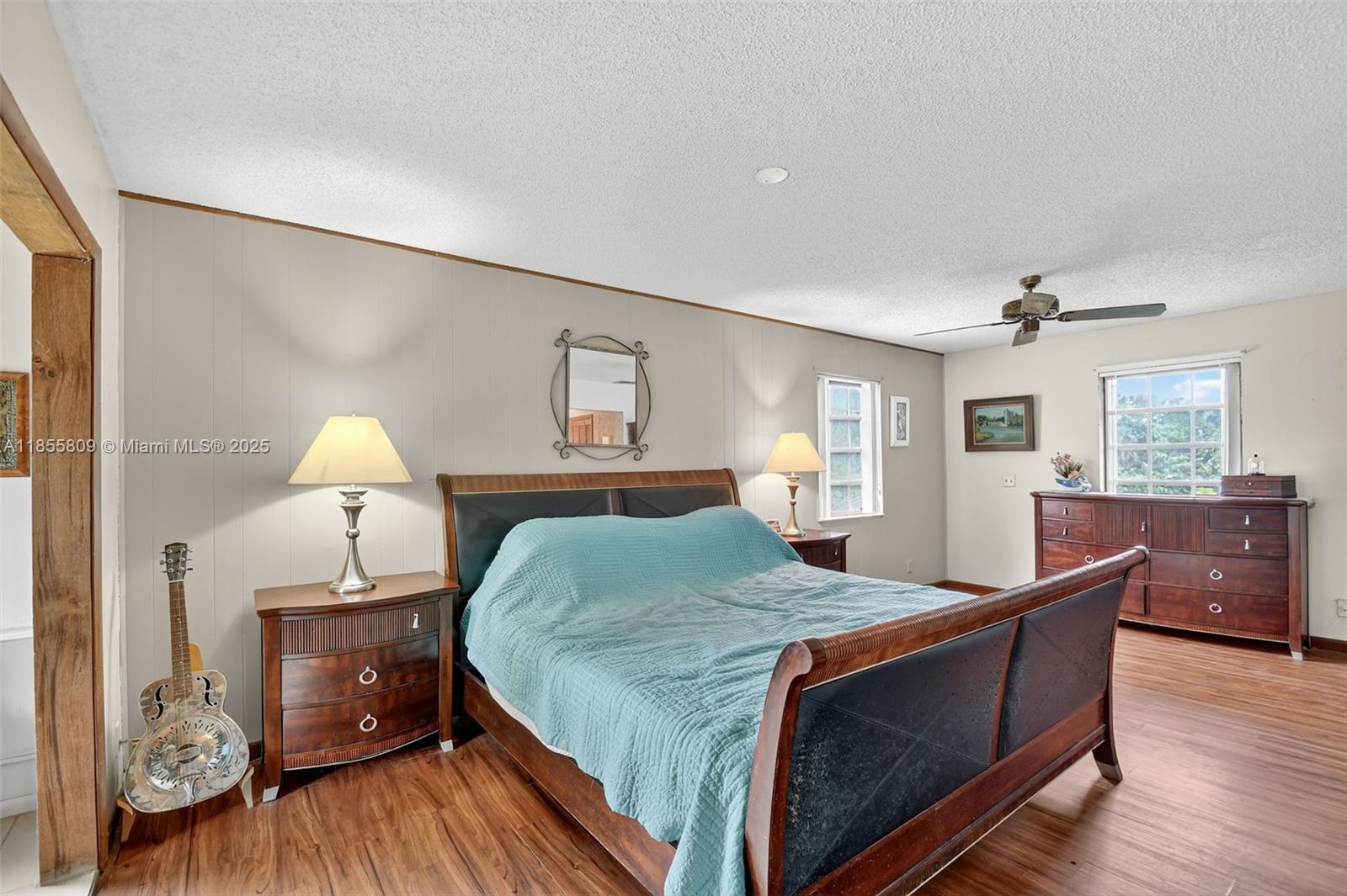 9435 El Paso Dr Lake Worth, FL 33467