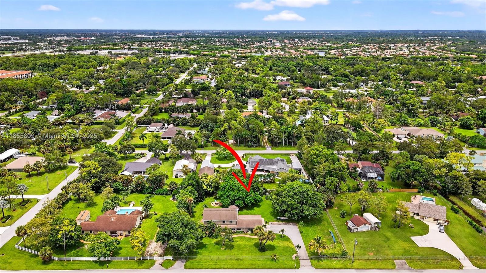 9435 El Paso Dr Lake Worth, FL 33467