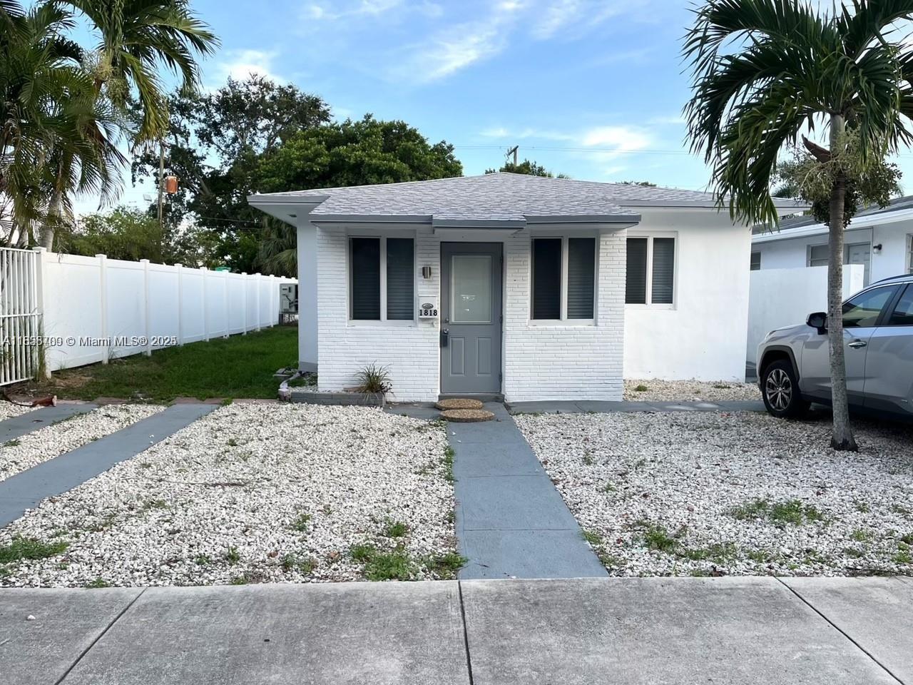 1818 Sherman St #2
