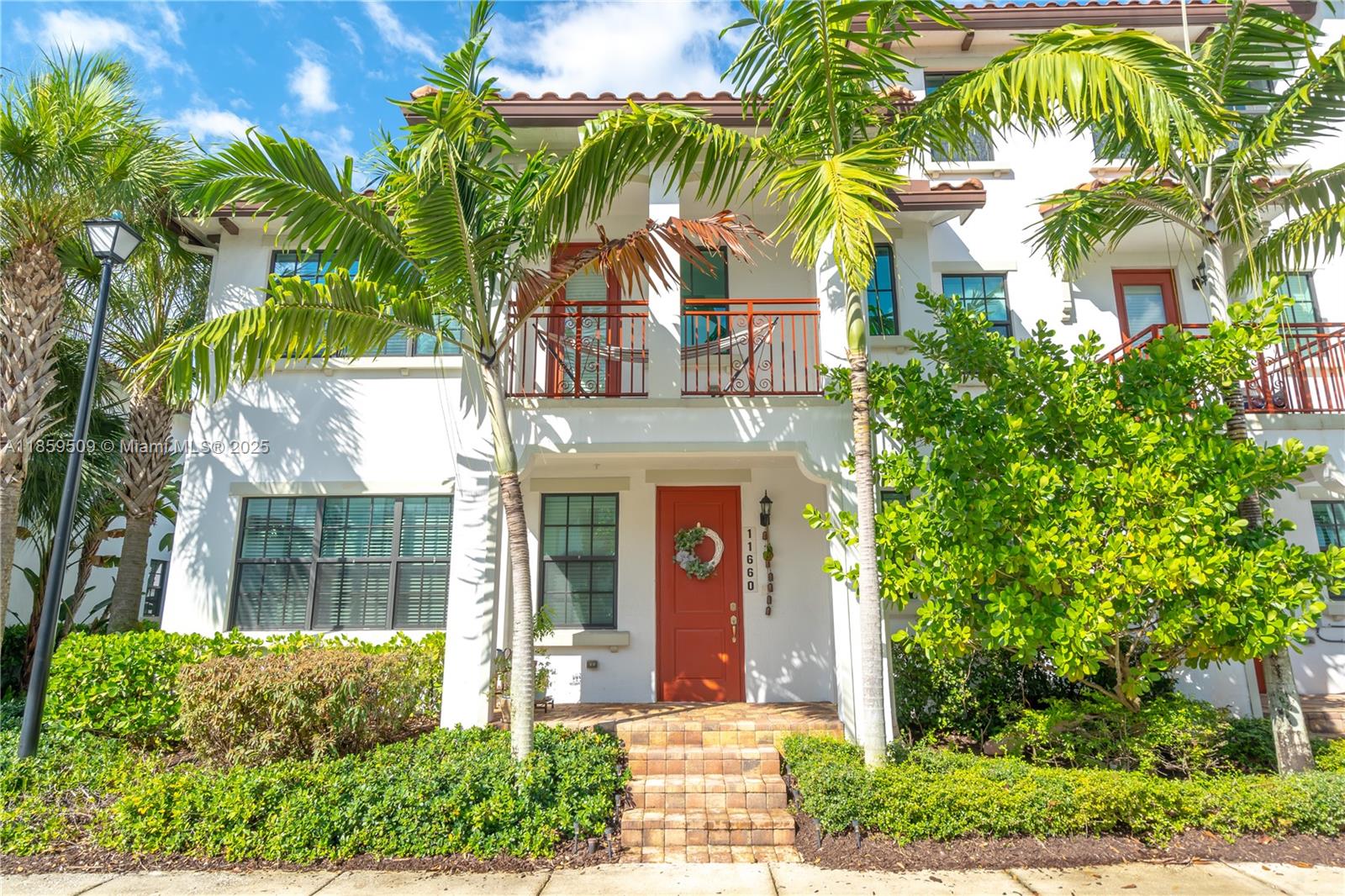 11660 SW 13th Ct