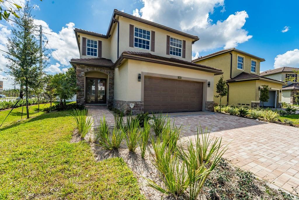 5400 NW 57th Ct