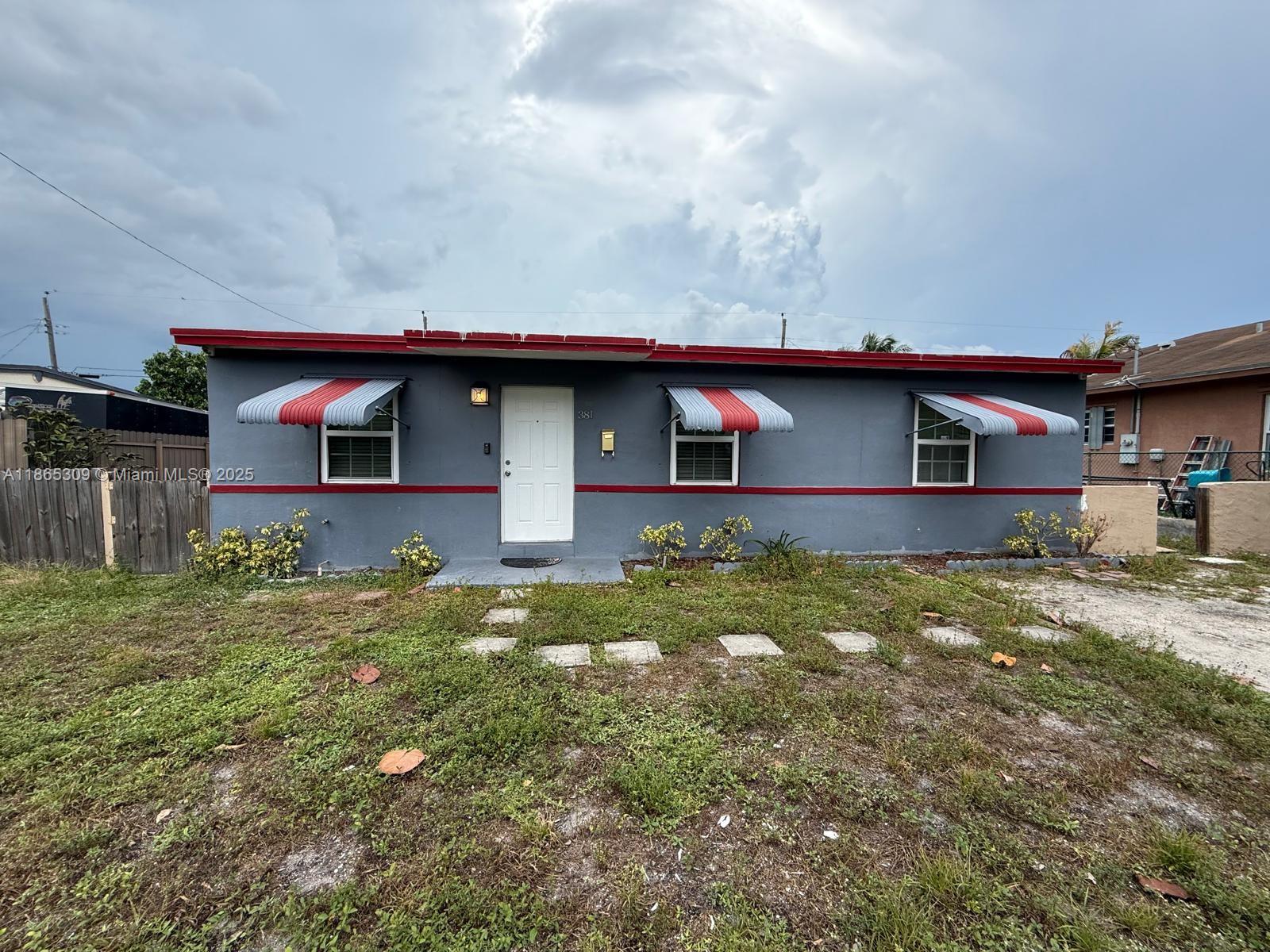 381 NW 16th St