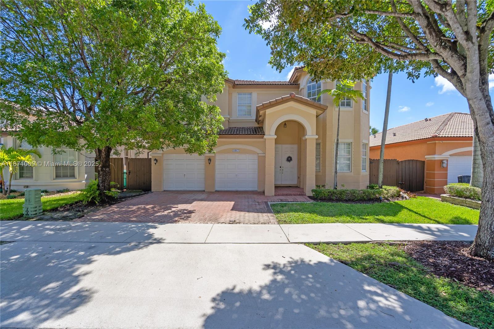 8467 NW 110th Pl
