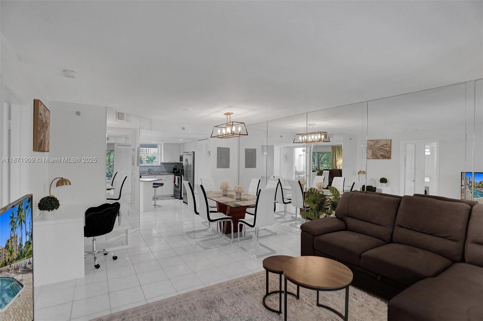 17801 N Bay Rd #303
