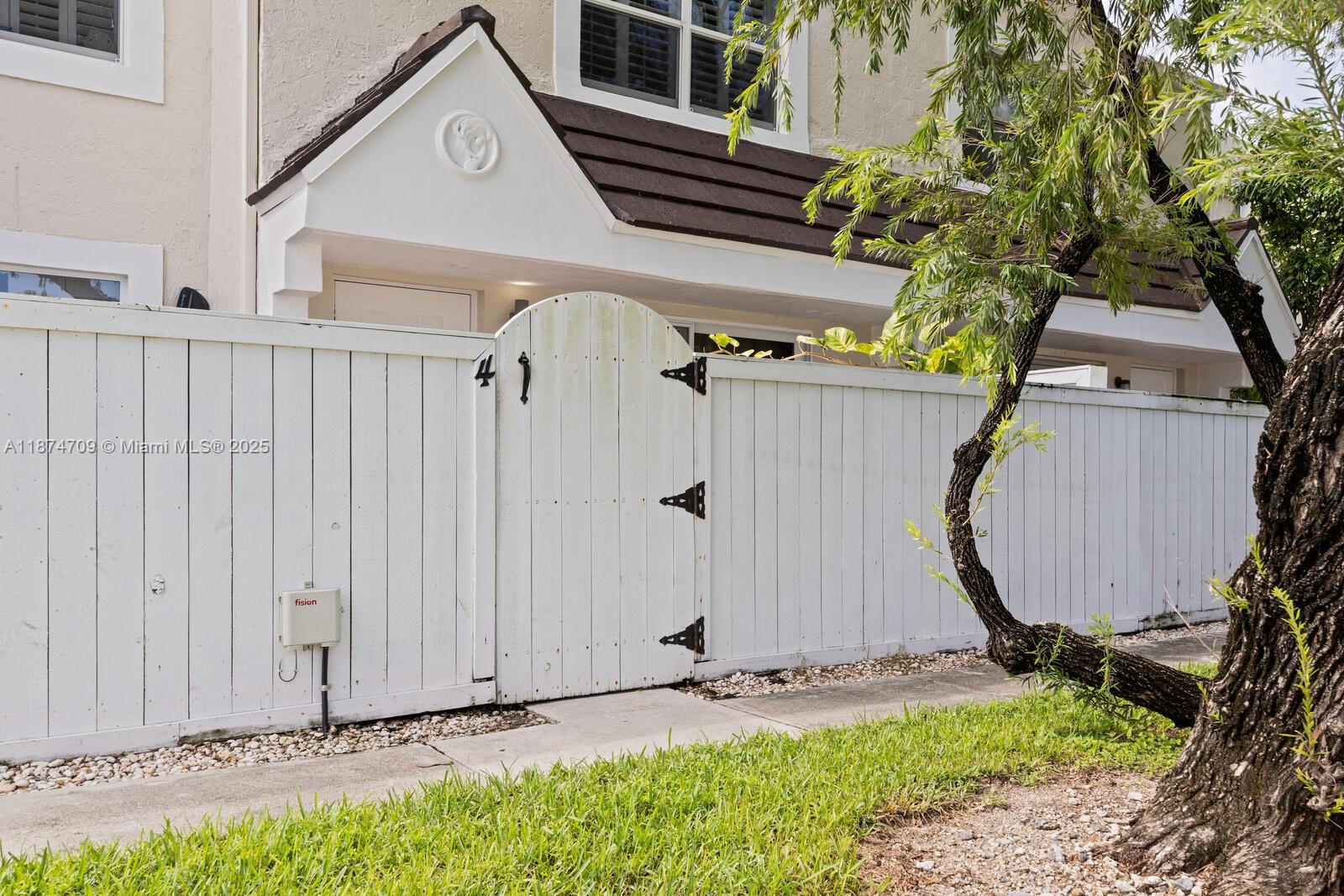 4550 SW 68th Ct Cir #54-8