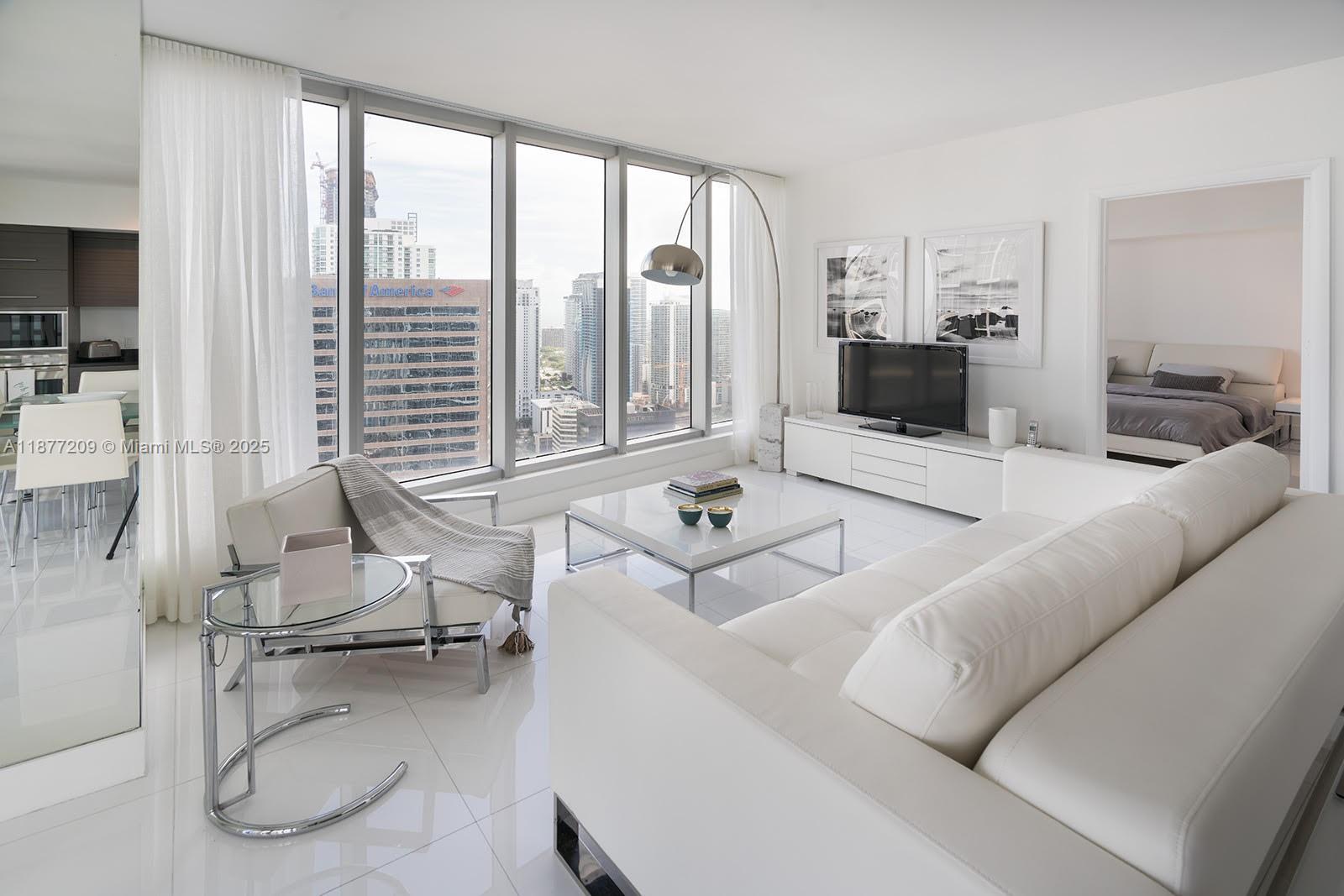 image Icon Brickell Tower Iii6