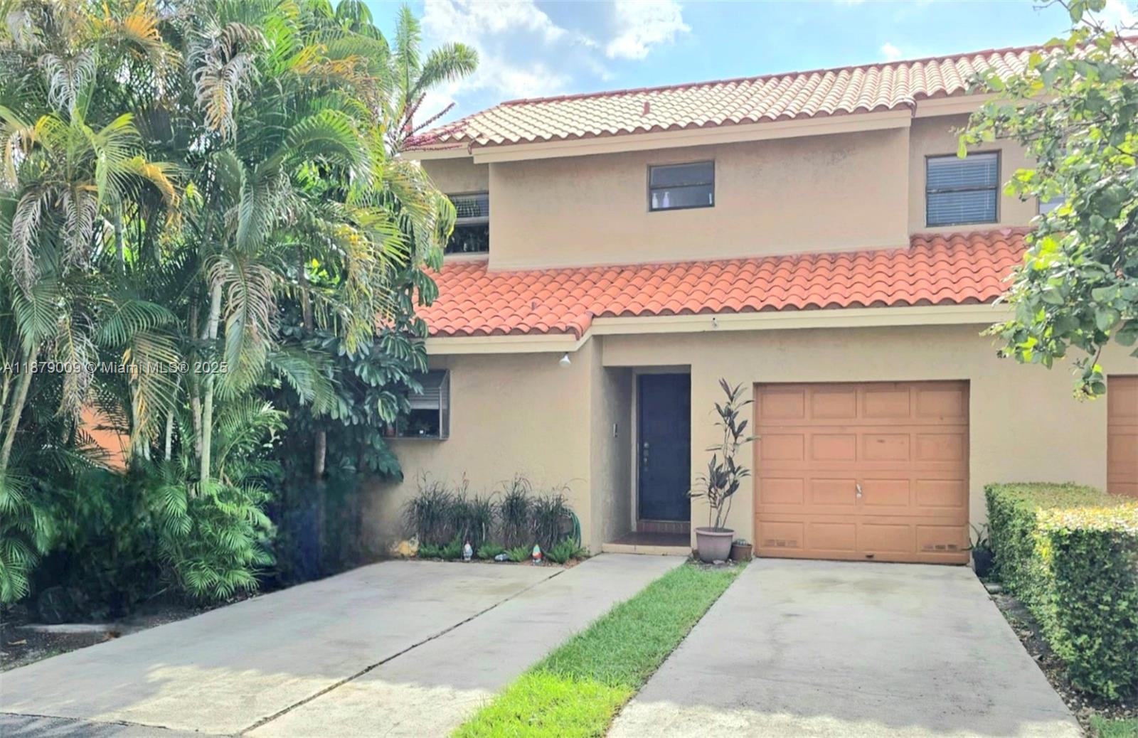 19710 Cypress Ct