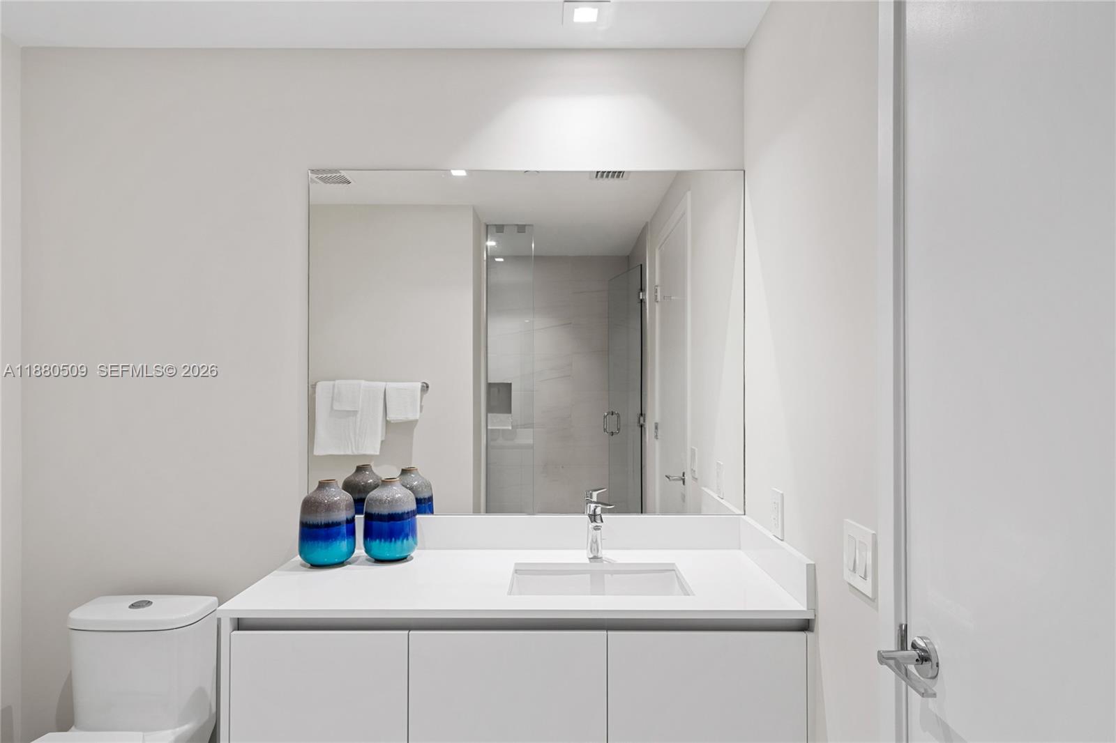 1116 N Ocean Blvd #1404 Pompano Beach, FL 33062