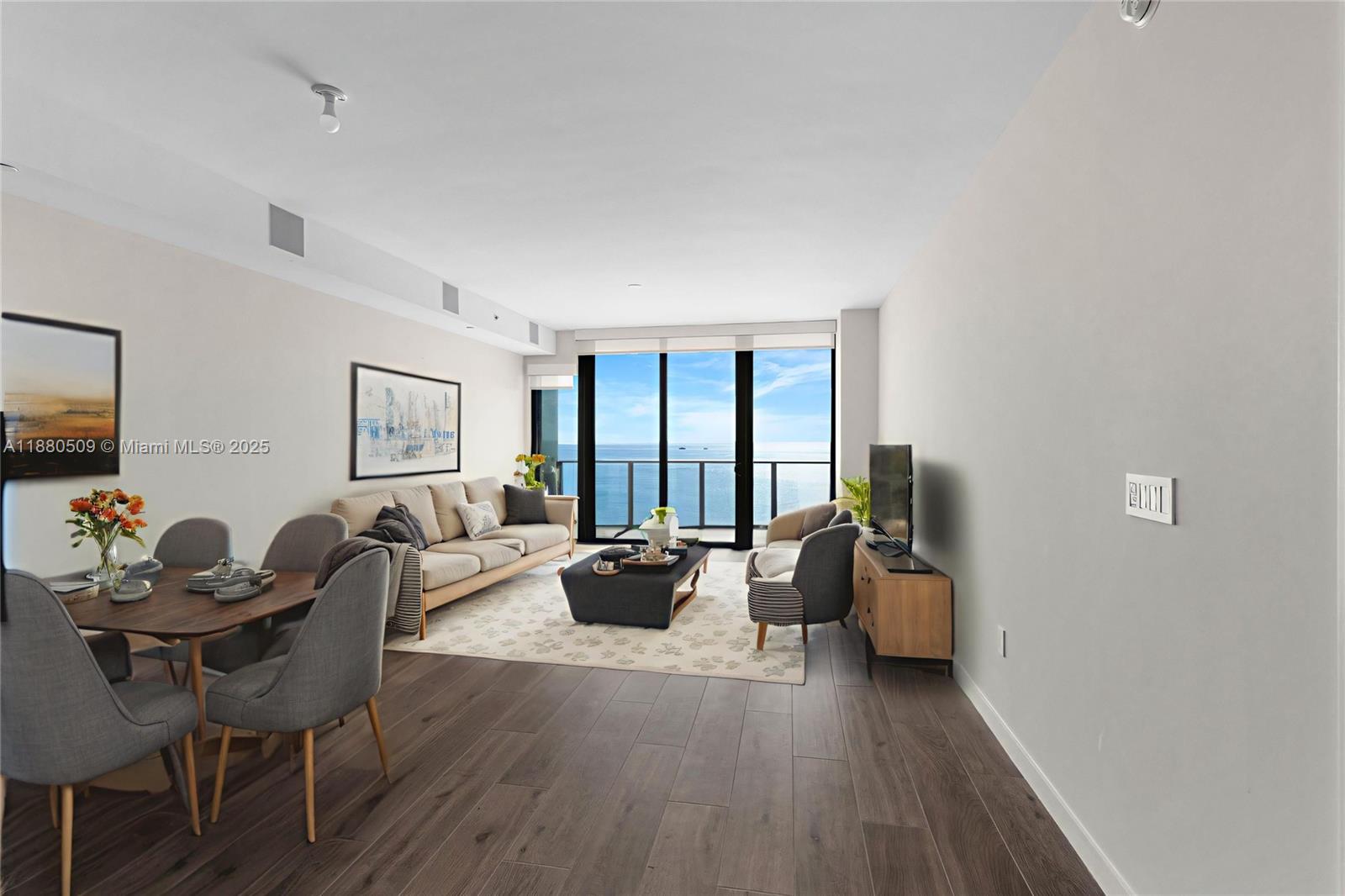 1116 N Ocean Blvd #1404 Pompano Beach, FL 33062