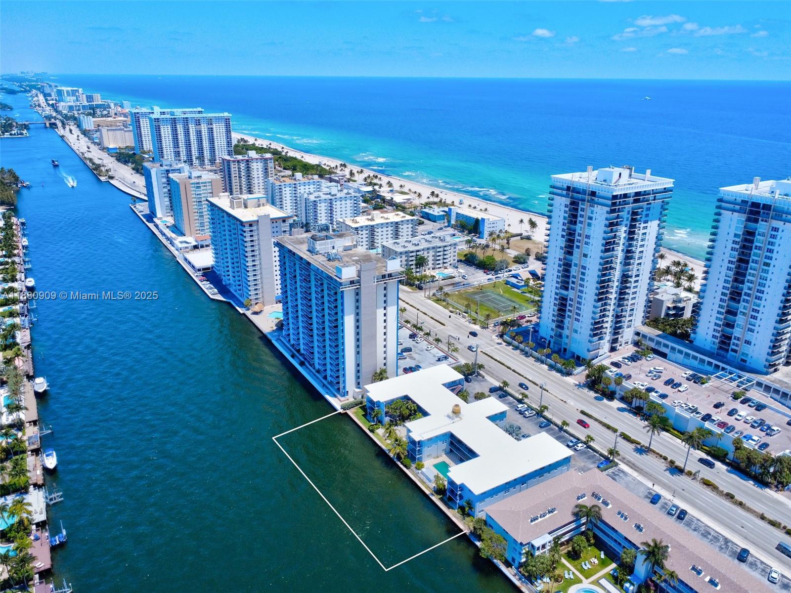 2200 S Ocean Dr #N307