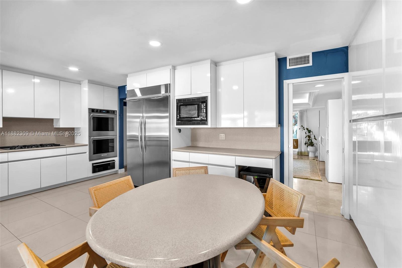 4401 Sanders St Hollywood, FL 33021