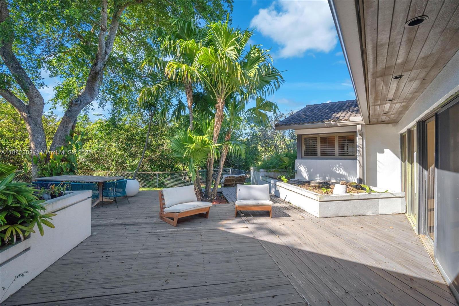 4401 Sanders St Hollywood, FL 33021