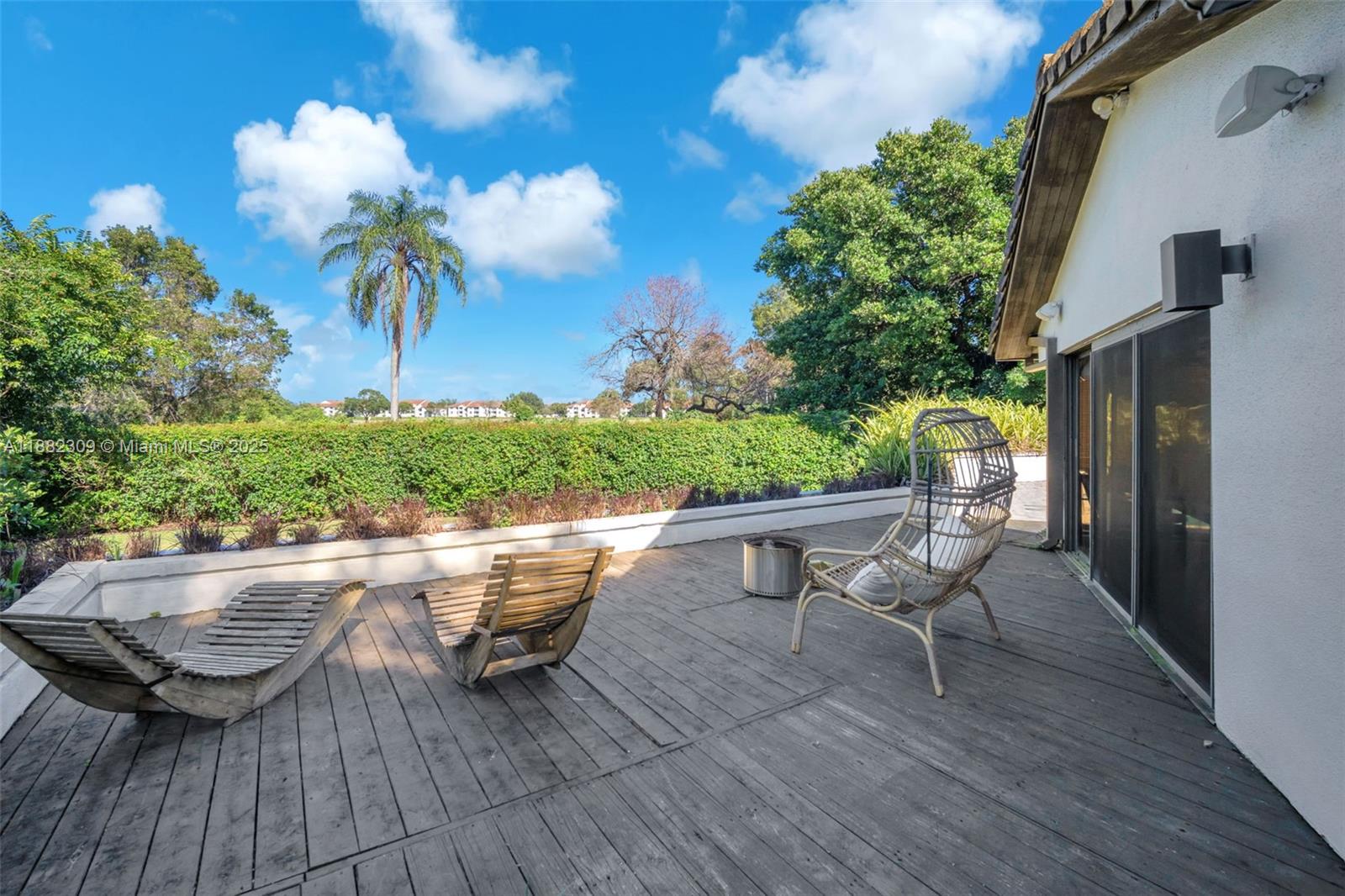 4401 Sanders St Hollywood, FL 33021