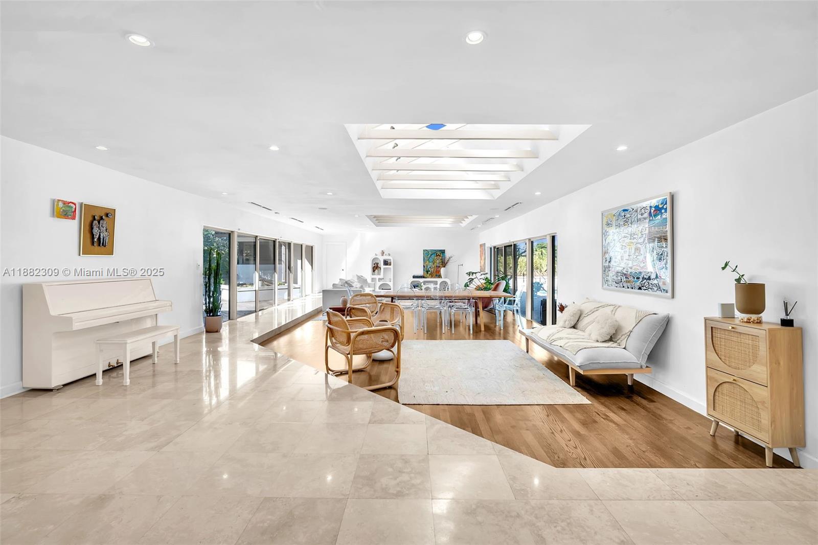 4401 Sanders St Hollywood, FL 33021