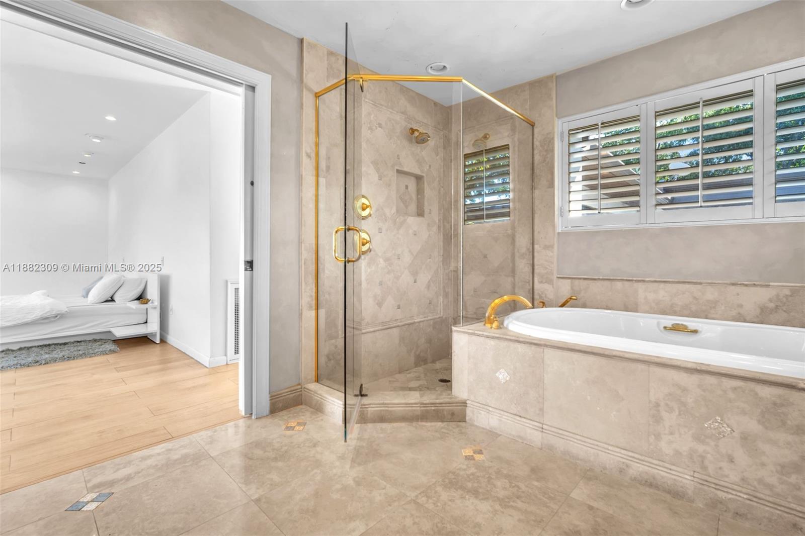 4401 Sanders St Hollywood, FL 33021