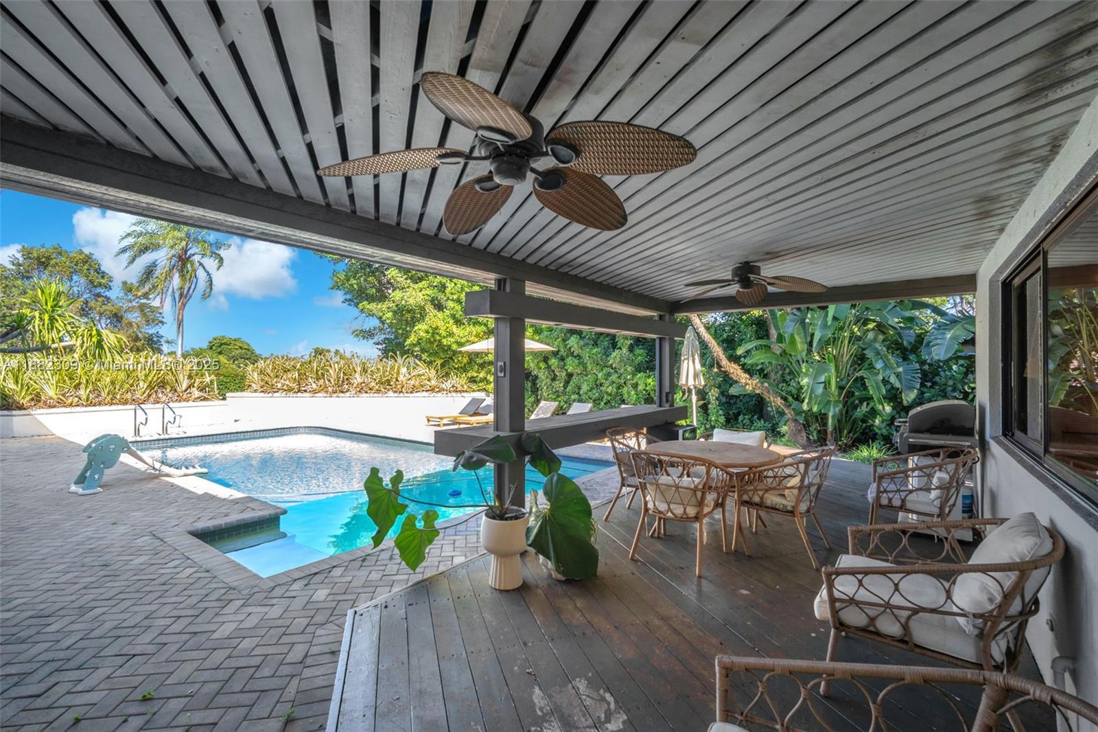 4401 Sanders St Hollywood, FL 33021