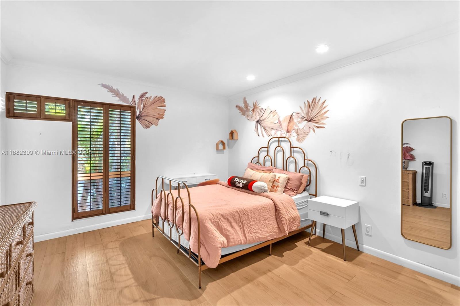 4401 Sanders St Hollywood, FL 33021