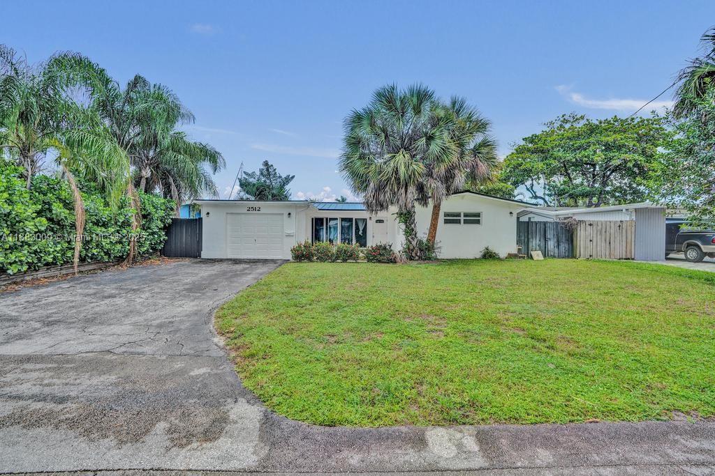 2512 Gulfstream Ln