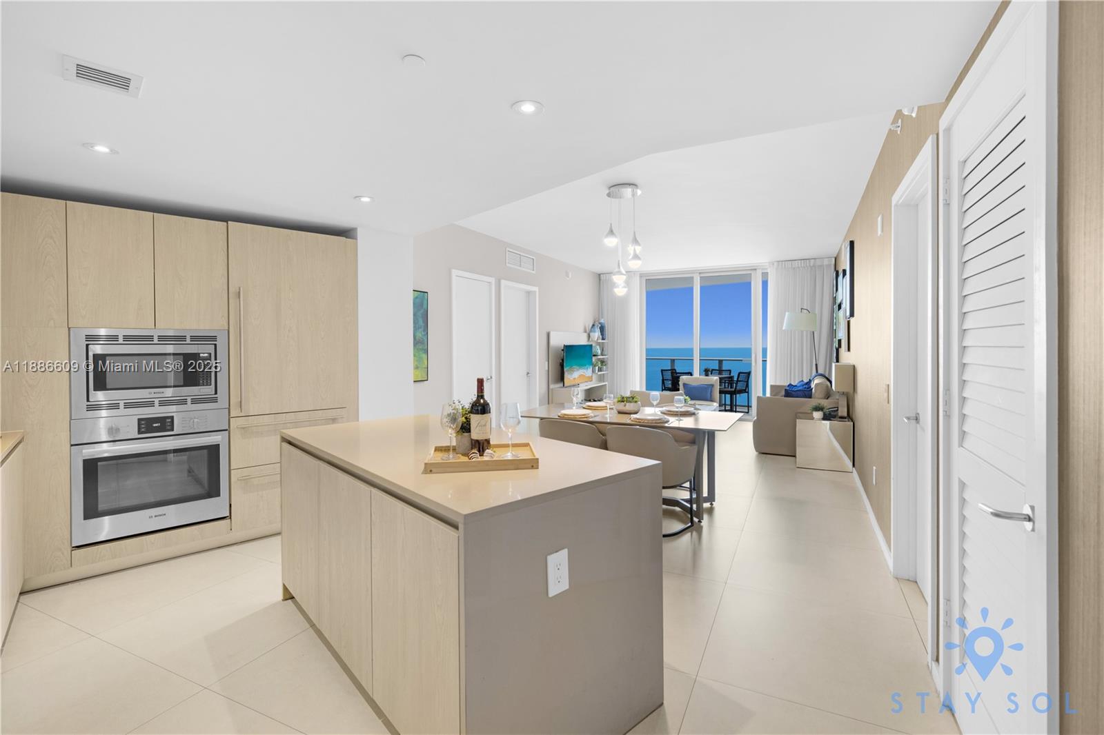 4111 S Ocean Dr #2605,Hollywood, FL 33019