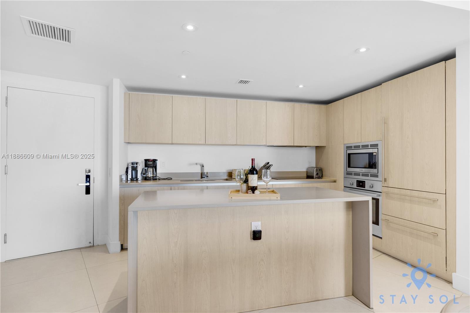 4111 S Ocean Dr #2605,Hollywood, FL 33019