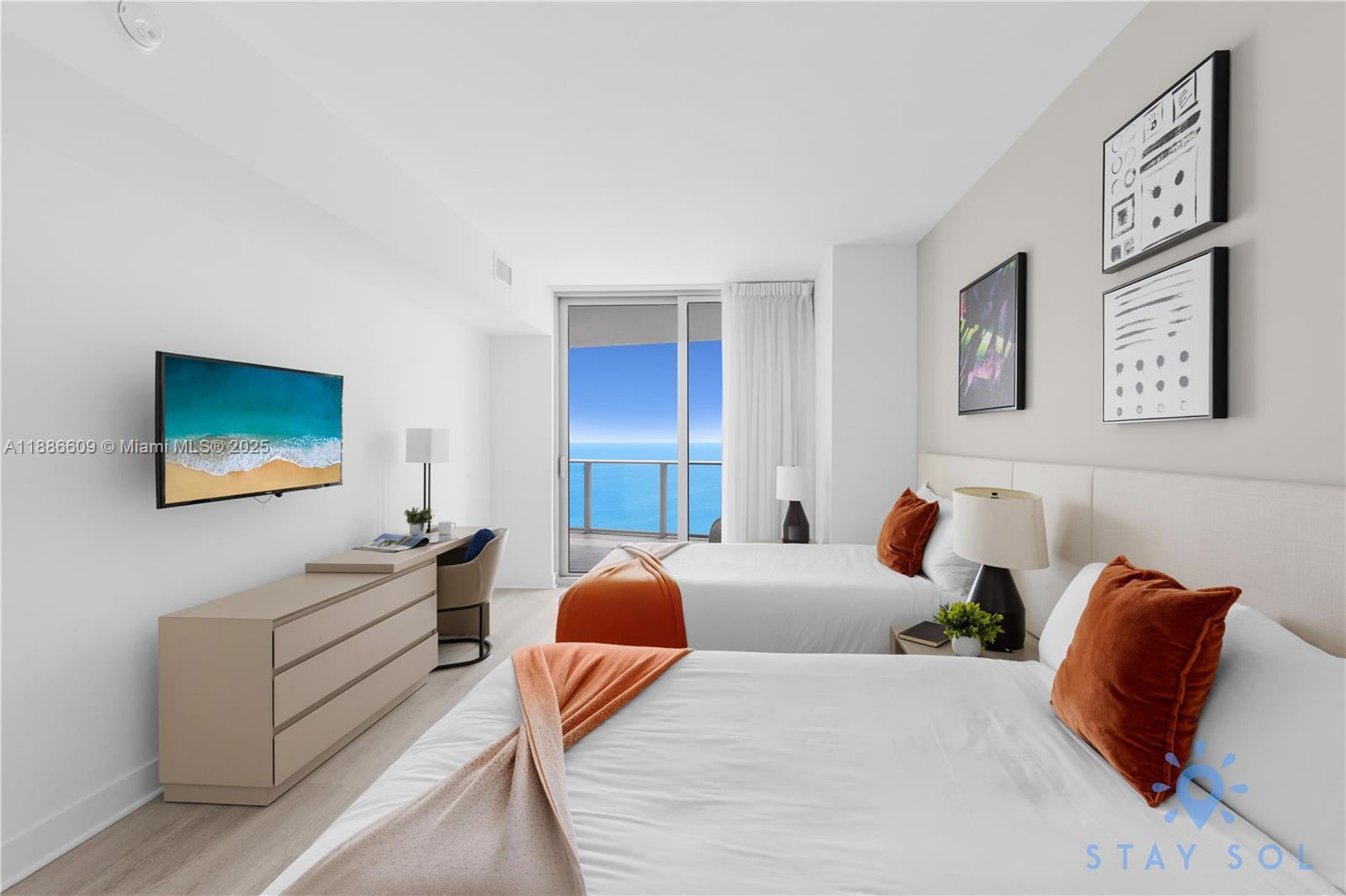 4111 S Ocean Dr #2605,Hollywood, FL 33019