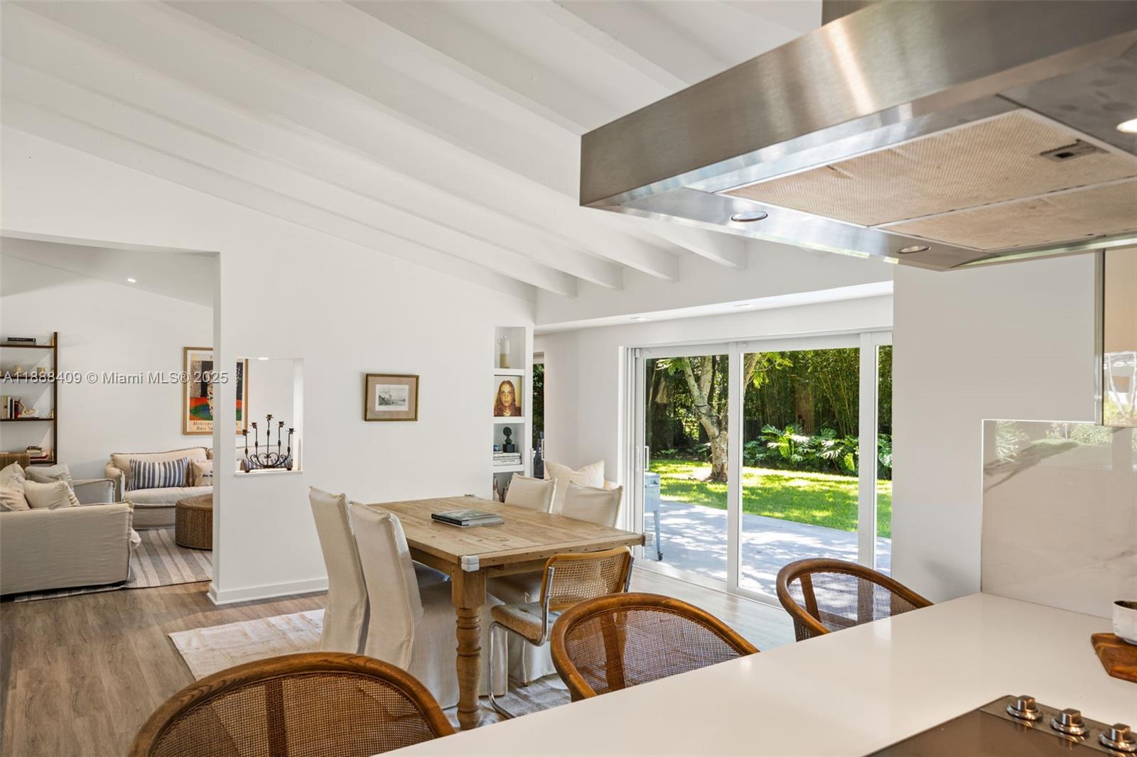 90 S Prospect Dr Coral Gables, FL 33133 90 S Prospect Dr Coral Gables, FL 33133