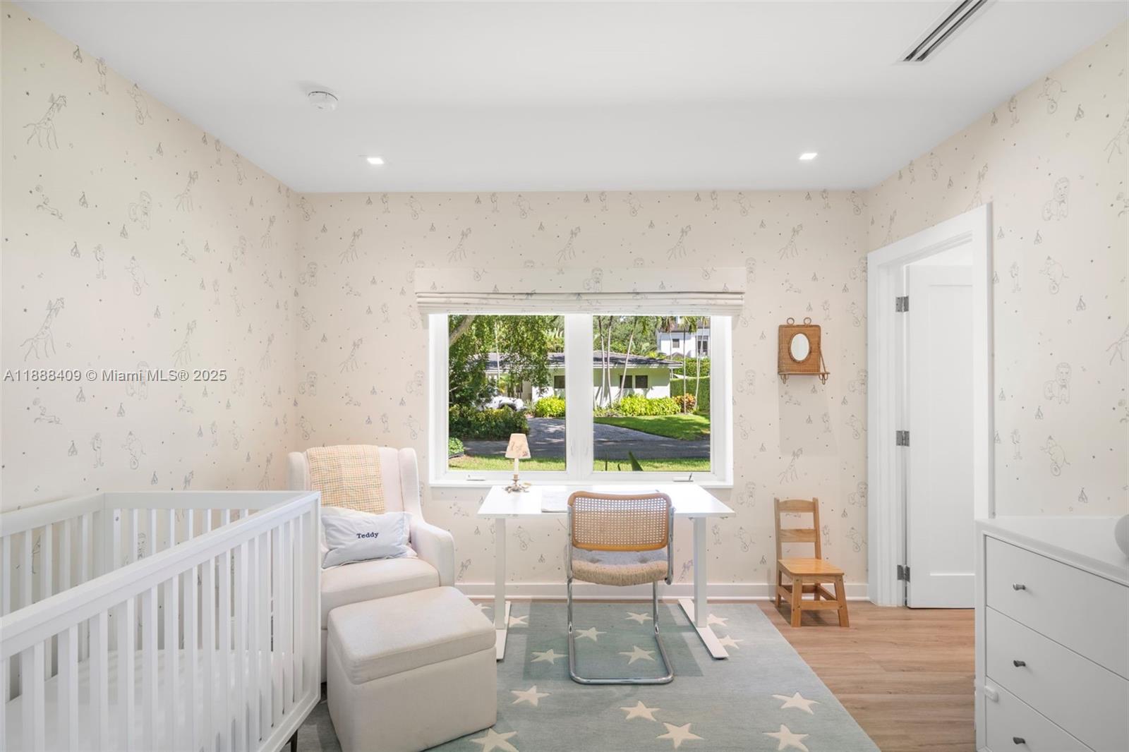 90 S Prospect Dr Coral Gables, FL 33133 90 S Prospect Dr Coral Gables, FL 33133
