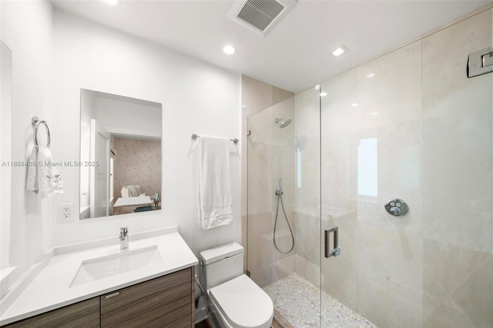 90 S Prospect Dr Coral Gables, FL 33133 90 S Prospect Dr Coral Gables, FL 33133