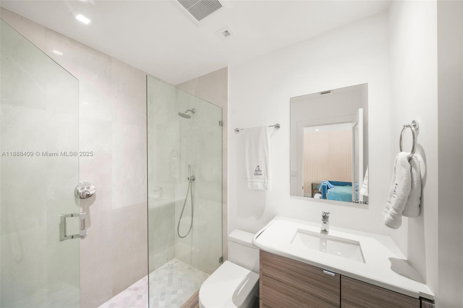 90 S Prospect Dr Coral Gables, FL 33133 90 S Prospect Dr Coral Gables, FL 33133