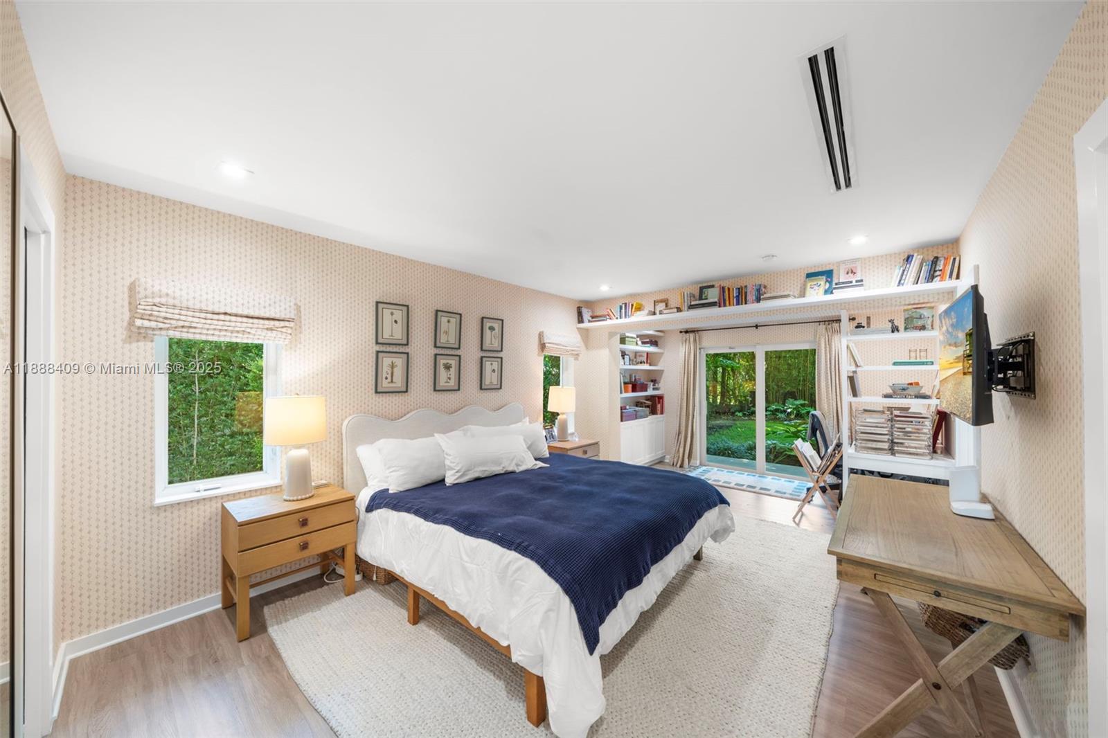 90 S Prospect Dr Coral Gables, FL 33133 90 S Prospect Dr Coral Gables, FL 33133