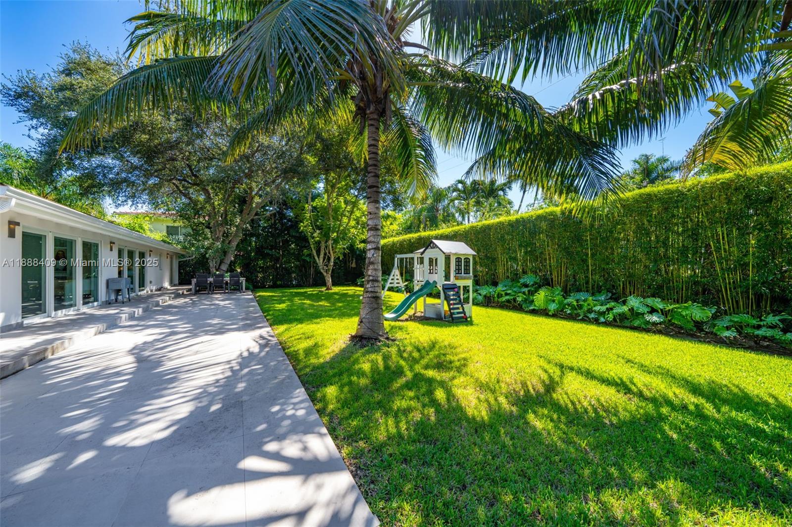 90 S Prospect Dr Coral Gables, FL 33133 90 S Prospect Dr Coral Gables, FL 33133