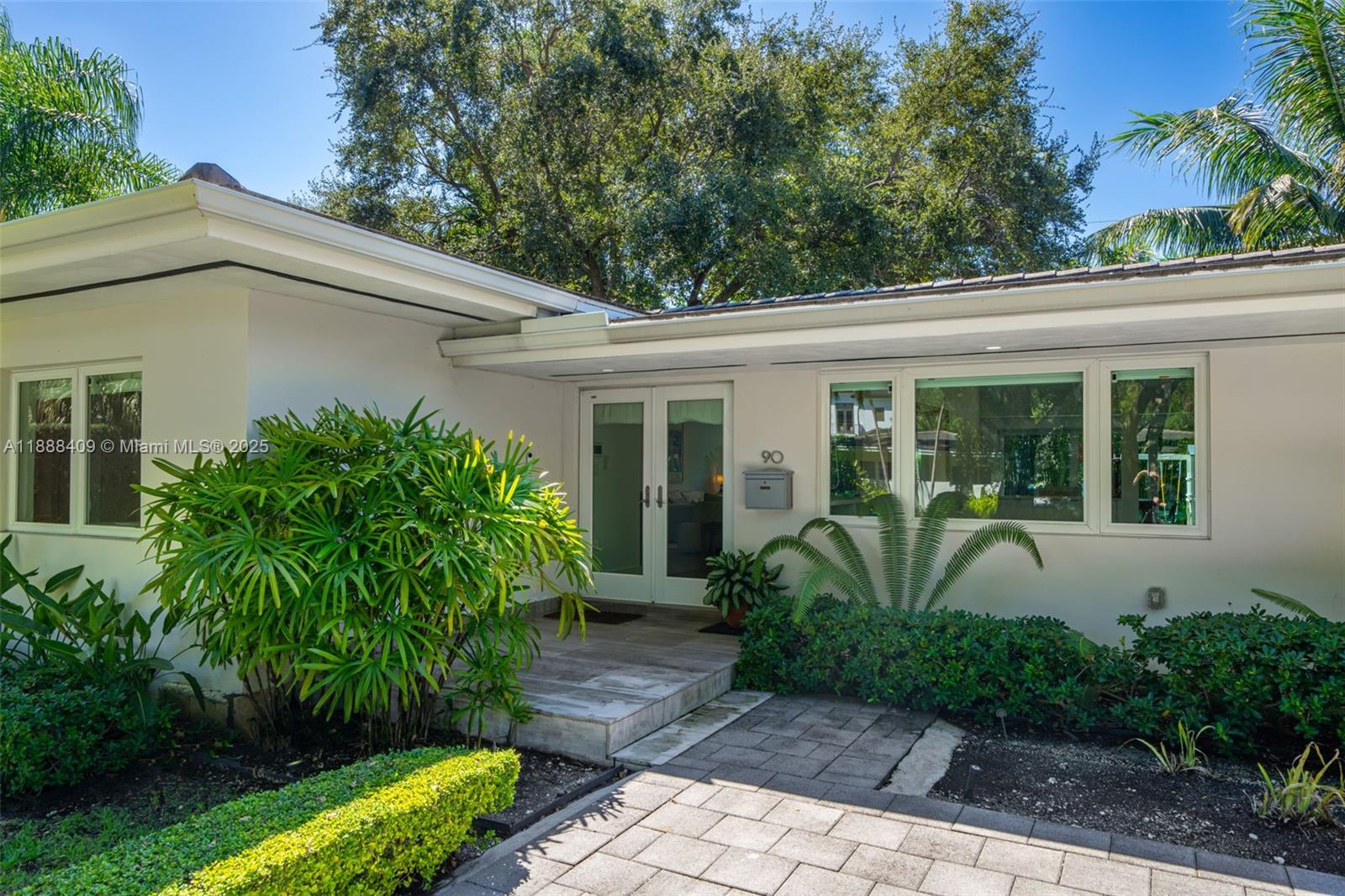 90 S Prospect Dr Coral Gables, FL 33133 90 S Prospect Dr Coral Gables, FL 33133