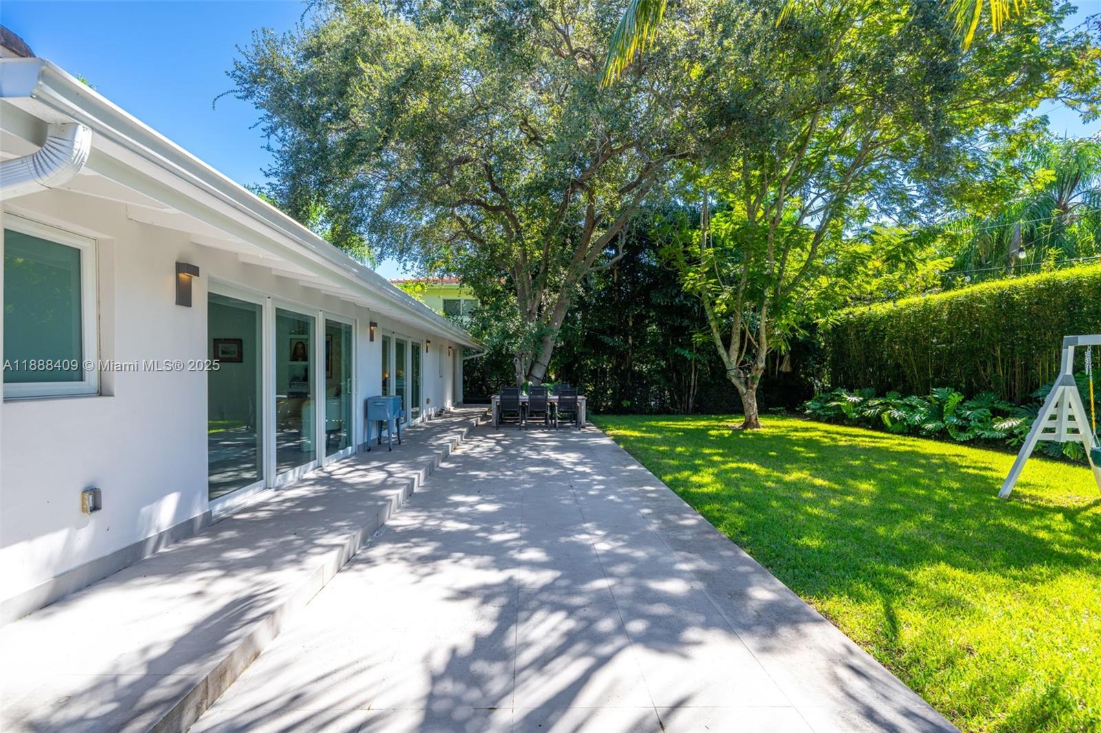 90 S Prospect Dr Coral Gables, FL 33133 90 S Prospect Dr Coral Gables, FL 33133