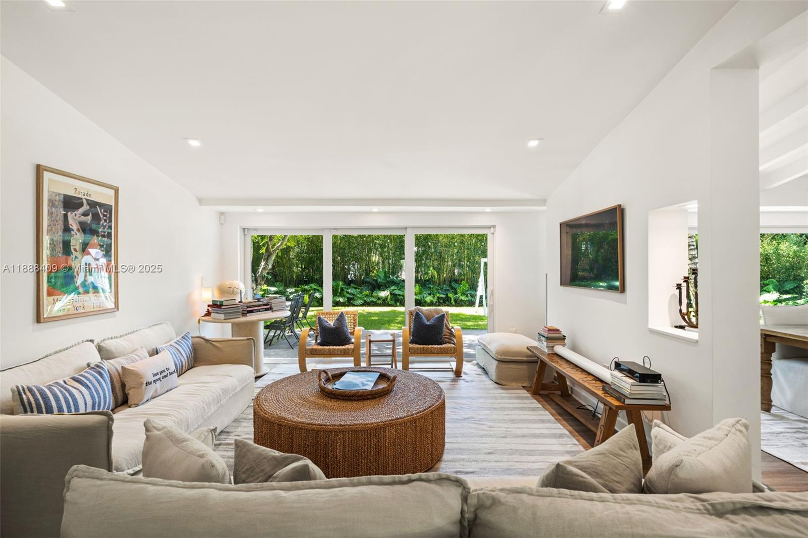 90 S Prospect Dr Coral Gables, FL 33133 90 S Prospect Dr Coral Gables, FL 33133