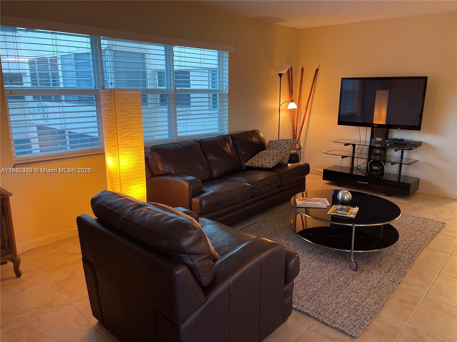 1701 Buchanan St #301