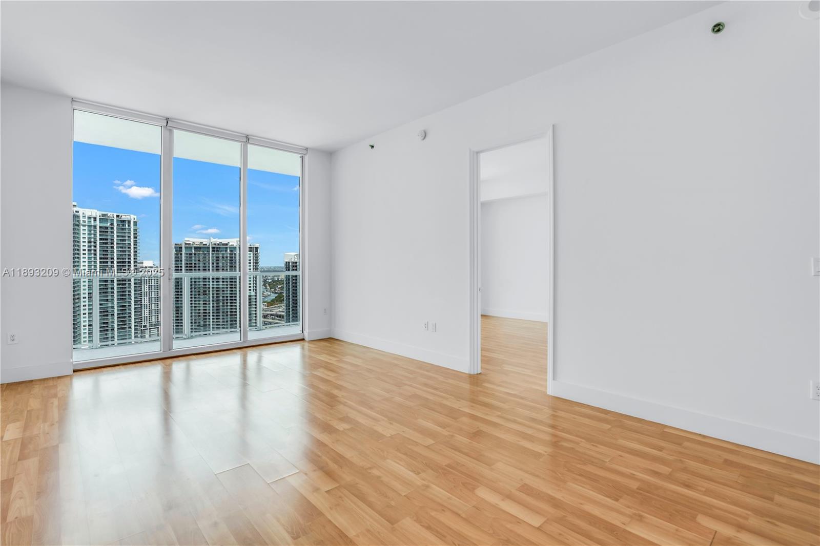 55 SE 6th St #4100