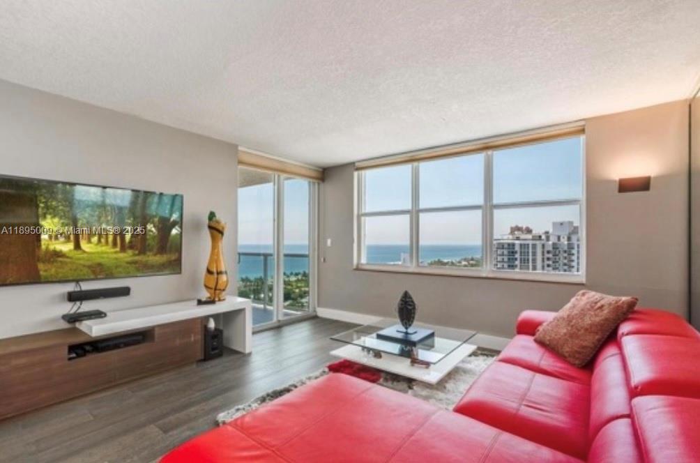 3015 N Ocean Blvd #19H
