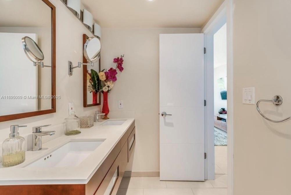 3015 N Ocean Blvd #19H Fort Lauderdale, FL 33308