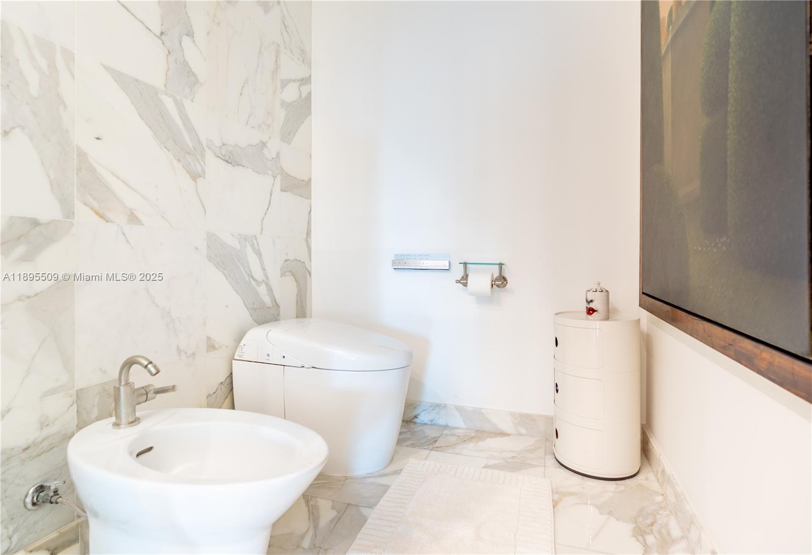 2627 S Bayshore Dr #504 Miami, FL 33133