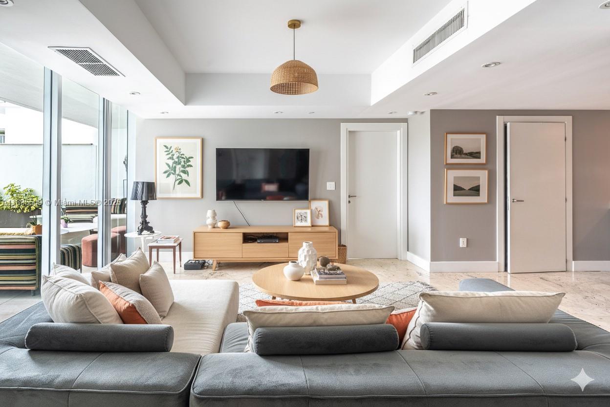 2627 S Bayshore Dr #504 Miami, FL 33133