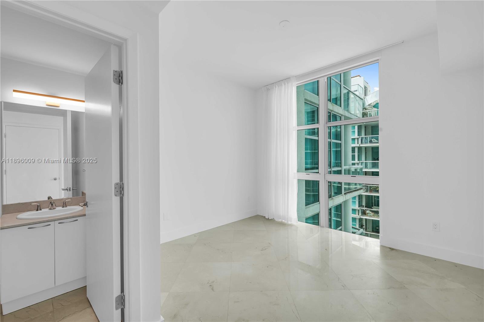 image The Atrium At Aventura21