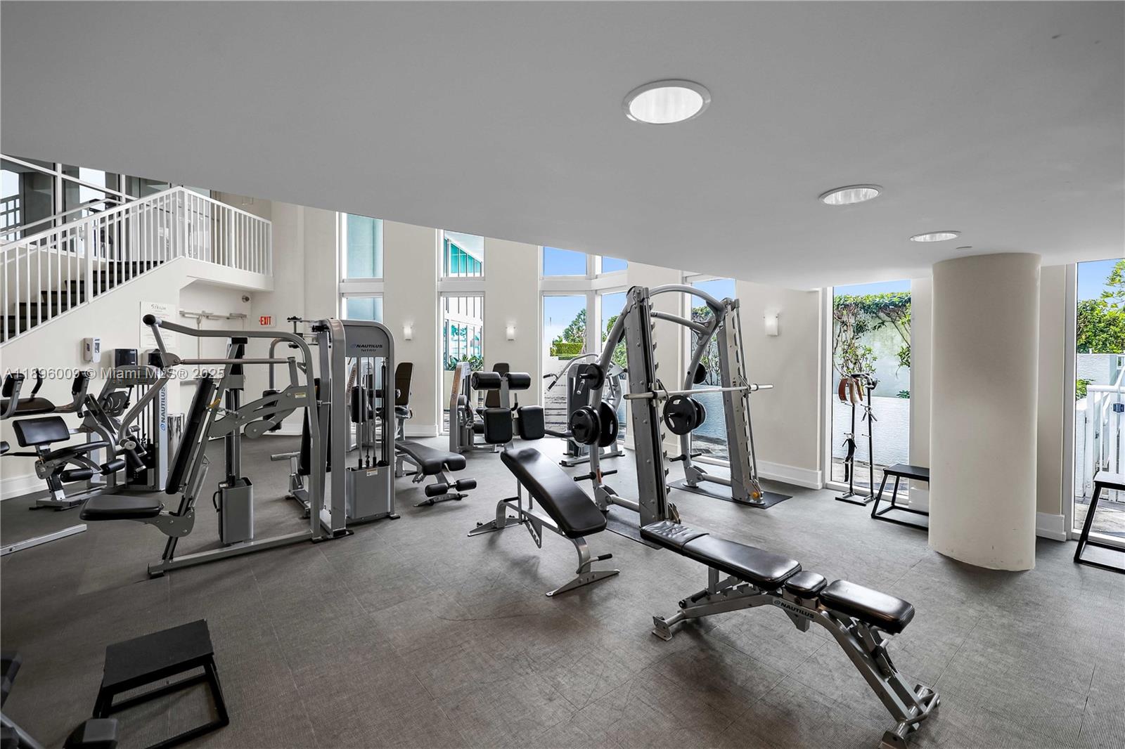 image The Atrium At Aventura35