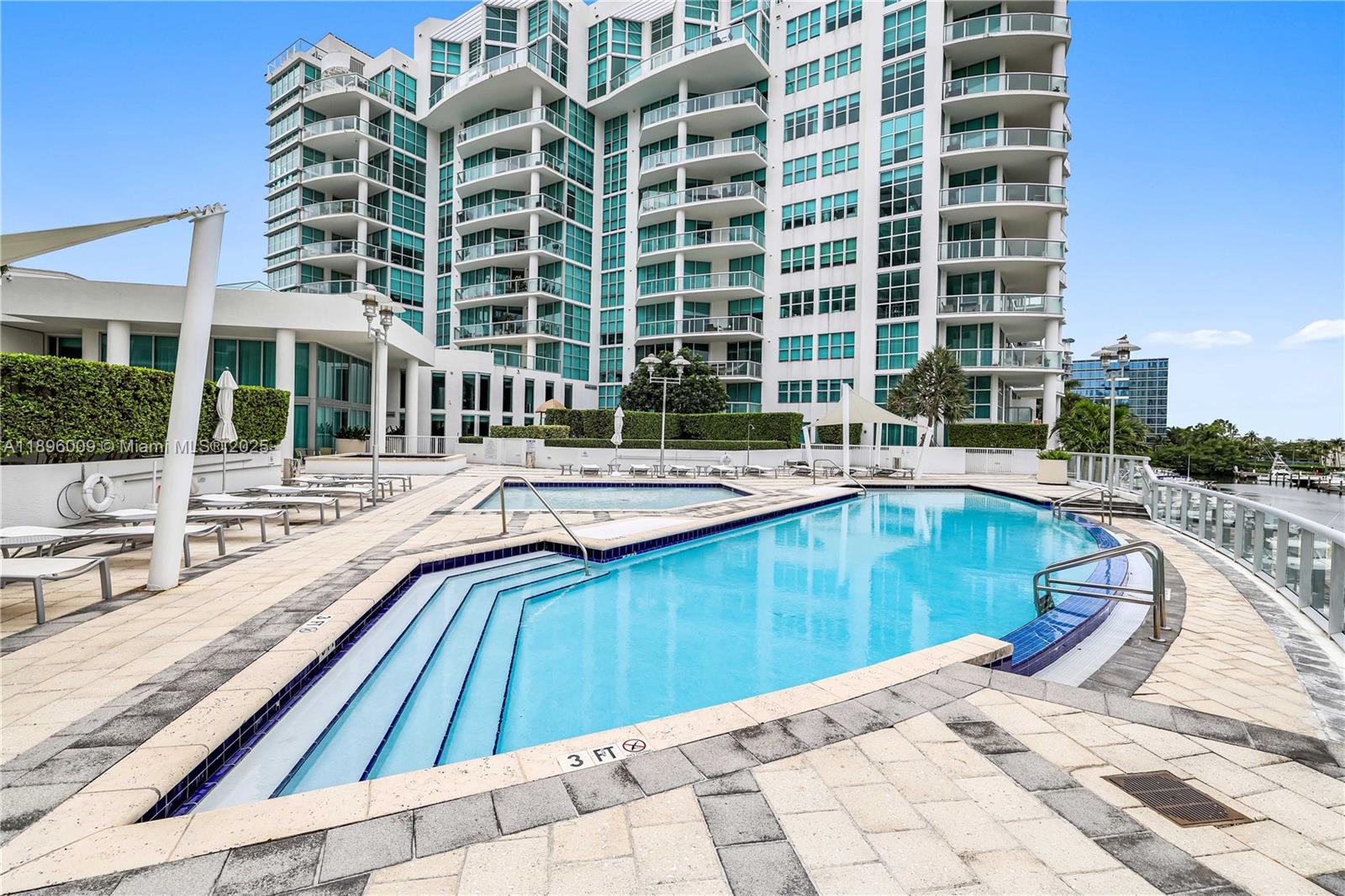 image The Atrium At Aventura38