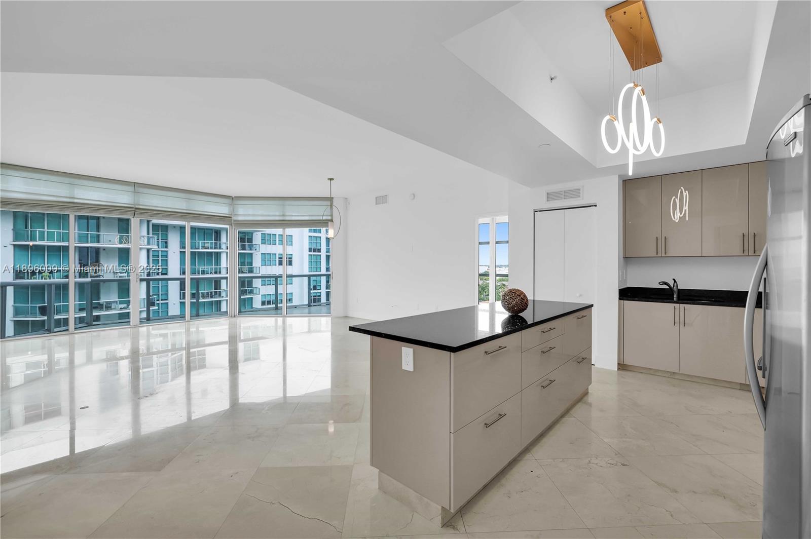 image The Atrium At Aventura5