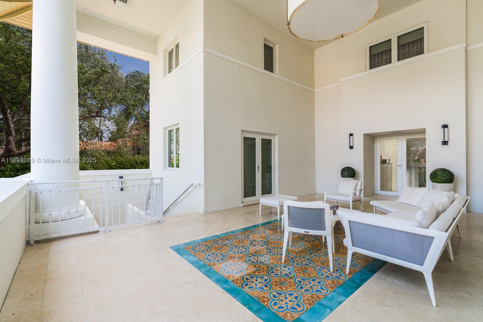 112 Paloma Dr Coral Gables, FL 33143 112 Paloma Dr Coral Gables, FL 33143