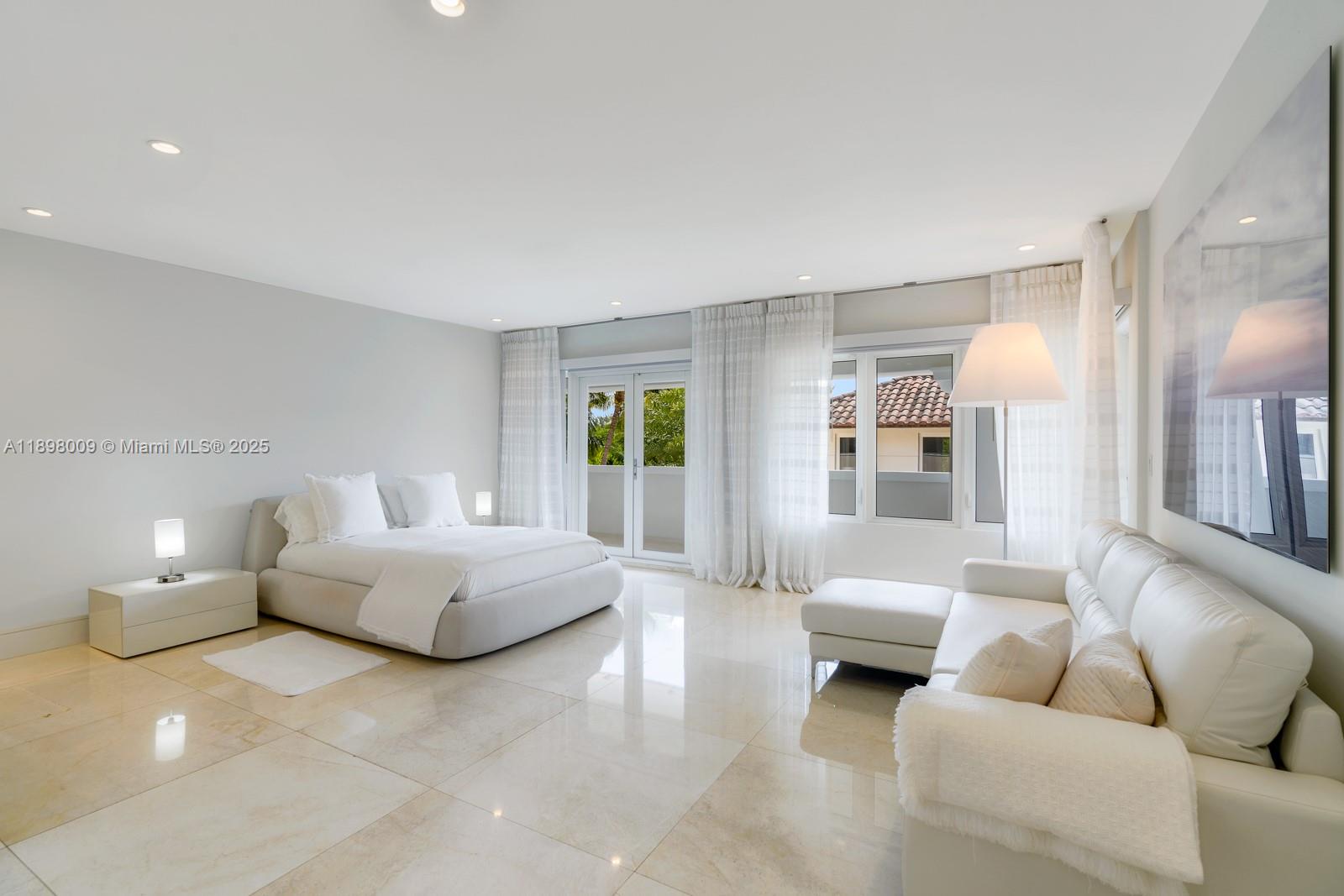 112 Paloma Dr Coral Gables, FL 33143 112 Paloma Dr Coral Gables, FL 33143