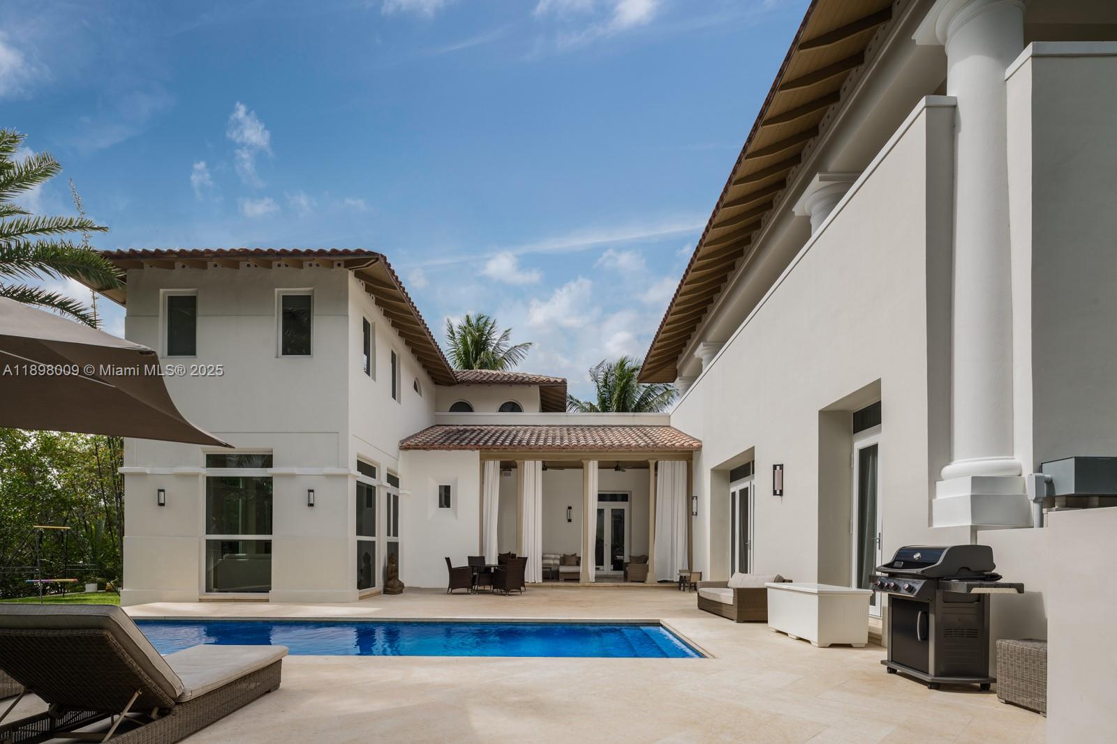 112 Paloma Dr Coral Gables, FL 33143 112 Paloma Dr Coral Gables, FL 33143