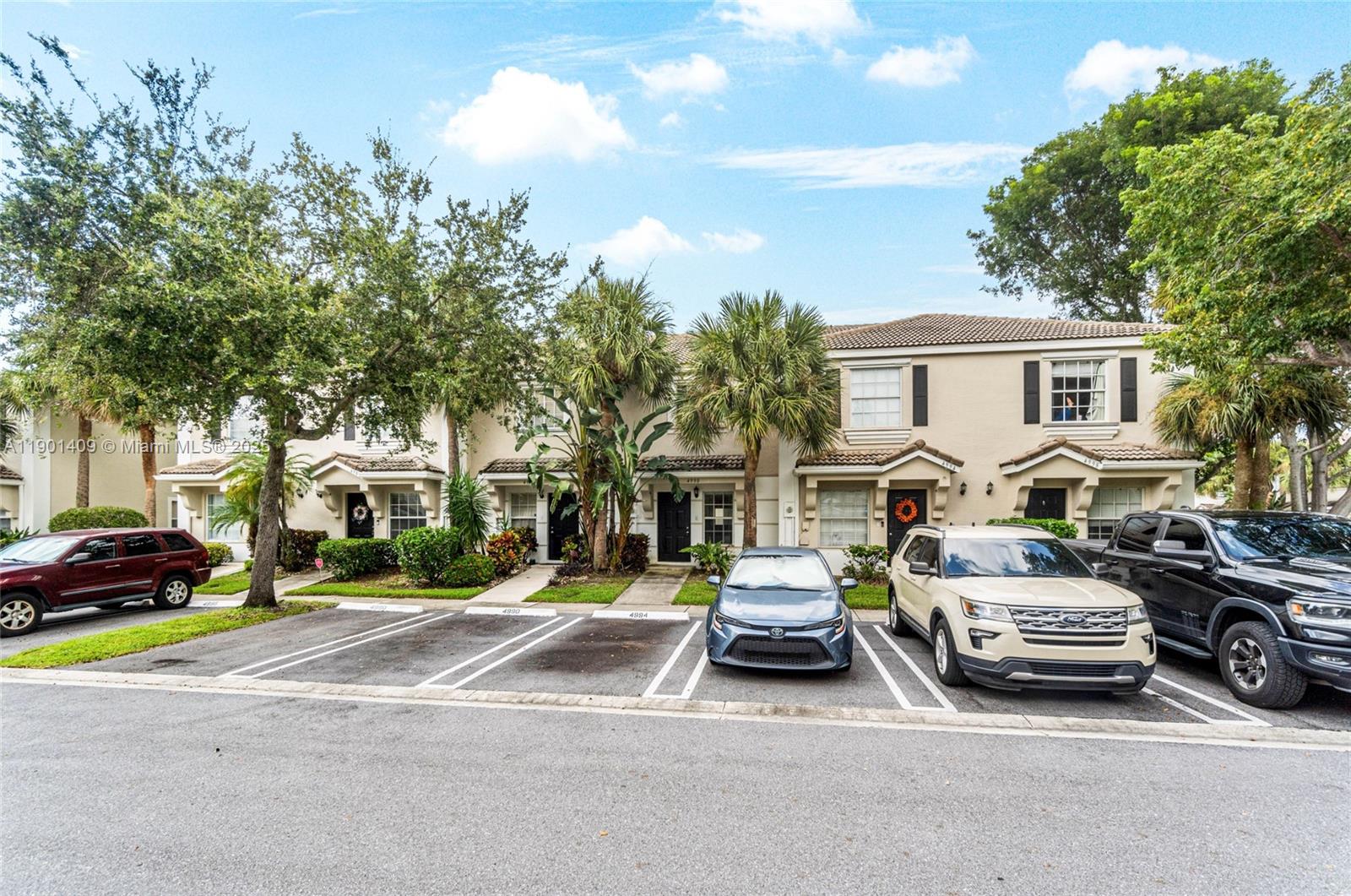 4990 Palmbrooke Cir #N/A West Palm Beach, FL 33417