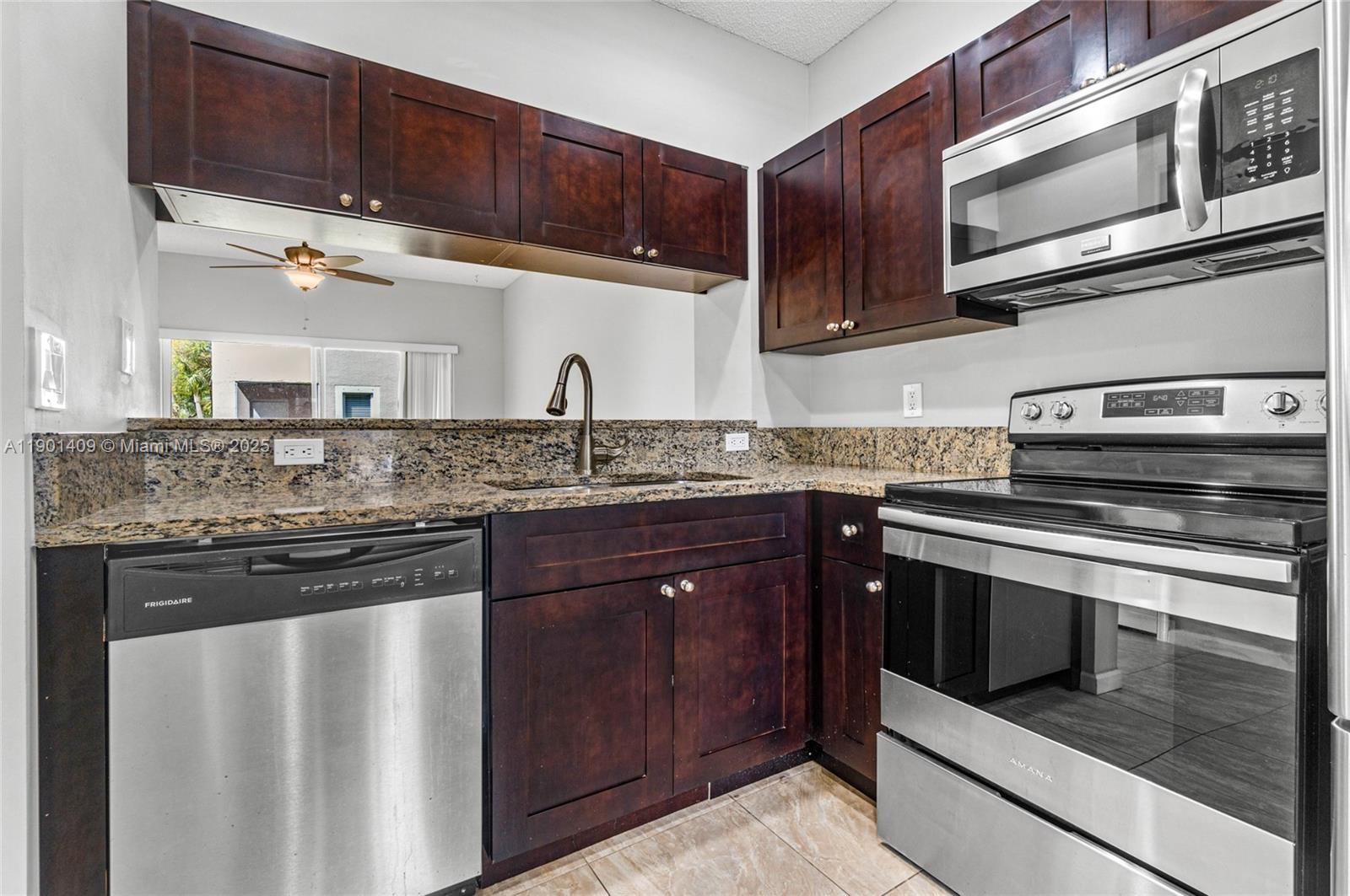 4990 Palmbrooke Cir #N/A West Palm Beach, FL 33417