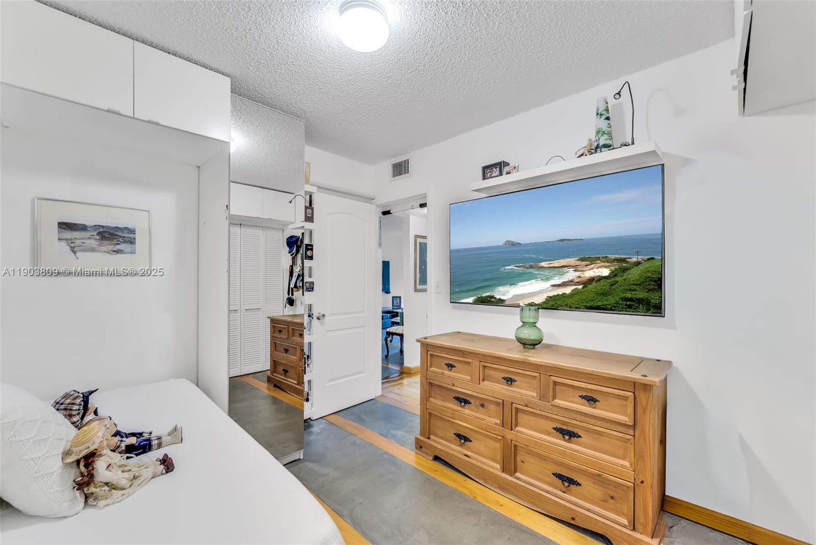 3661 SW 9th Ter #207 Miami, FL 33135